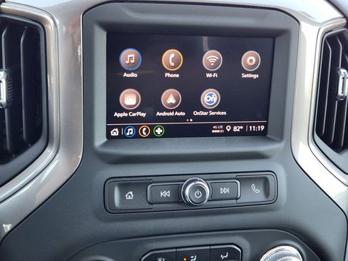 New 2025 GMC Sierra 2500 Pro w/ Convenience Package image 13