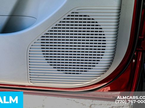 Used 2025 Hyundai Kona SEL image 52