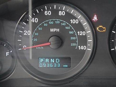 Used 2005 Jeep Grand Cherokee Laredo AWD/4WD image 23