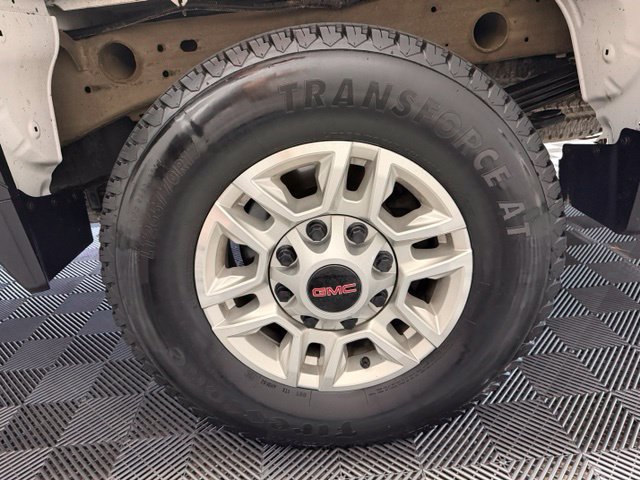 Used 2024 GMC Sierra 2500 Pro w/ Convenience Package AWD/4WD image 35