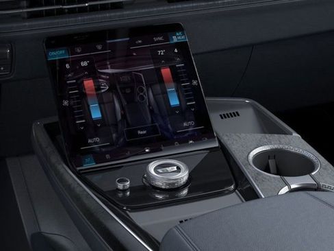 New 2025 Cadillac Escalade IQ Luxury 2 AWD/4WD image 23