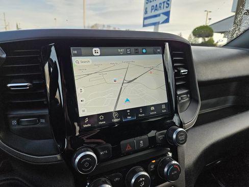 Used 2024 RAM 3500 Tradesman w/ Towing Technology Group image 26