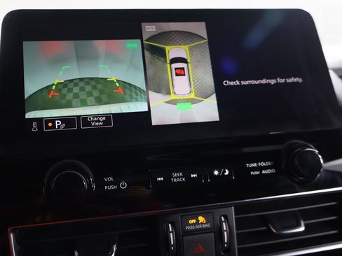 Used 2024 INFINITI QX80 Sensory AWD/4WD image 49