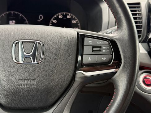 Used 2025 Honda Odyssey Sport-L image 22