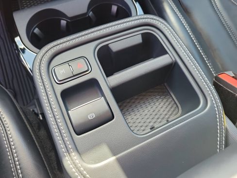 Certified 2025 Ford Mustang Mach-E Select RWD image 29
