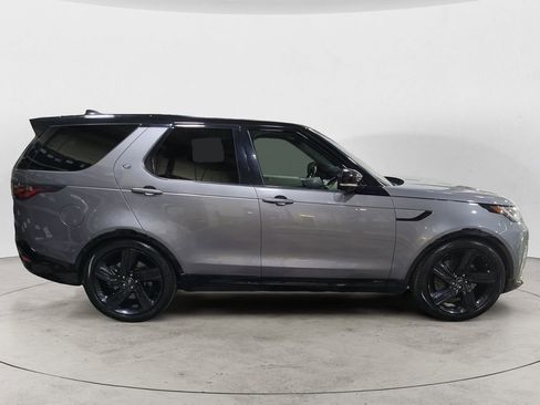 Used 2022 Land Rover Discovery HSE R-Dynamic image 6