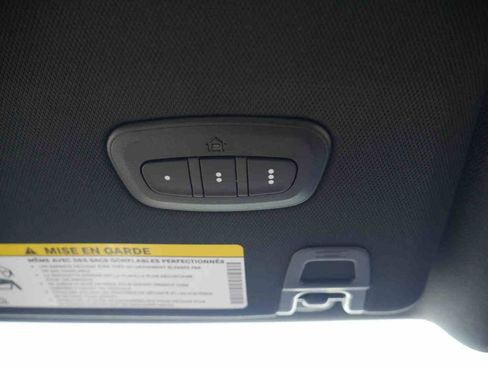 New 2025 Jeep Grand Cherokee Limited w/ Luxury Tech Group II image 31