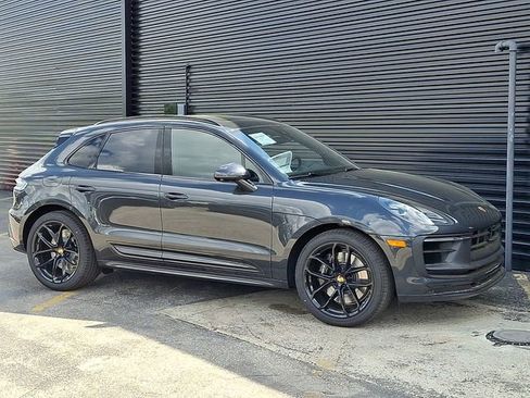 New 2026 Porsche Macan GTS AWD/4WD image 9