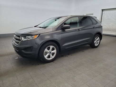 Used 2018 Ford Edge SE AWD/4WD image 2