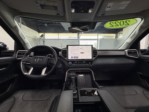 Used 2022 Toyota Tundra Limited image 14