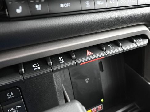 Used 2025 Toyota Tundra Limited w/ TRD Off-Road Package image 17