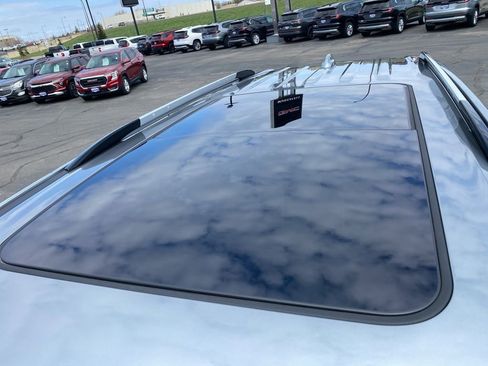 New 2026 GMC Acadia Denali Ultimate AWD/4WD image 10