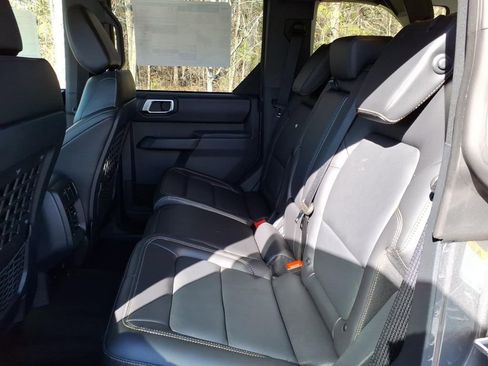 New 2026 Ford Bronco Badlands AWD/4WD image 10