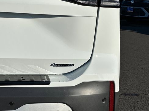 New 2025 Volkswagen Tiguan S image 24