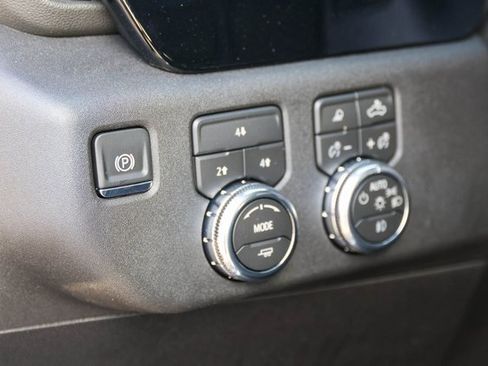 New 2026 GMC Sierra 3500 SLE w/ SLE Value Package image 11