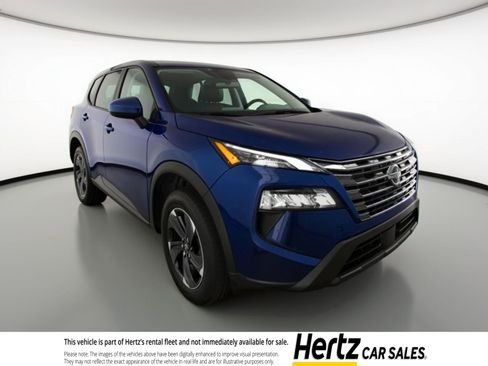 Used 2025 Nissan Rogue SV FWD image 1