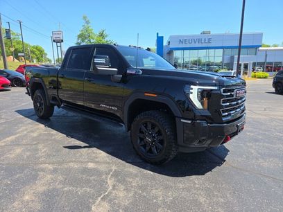 Used 2026 GMC Sierra 2500 AT4 w/ AT4 Premium Plus Package