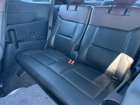 Used 2022 Ford Explorer Platinum w/ Equipment Group 601A AWD/4WD image 14