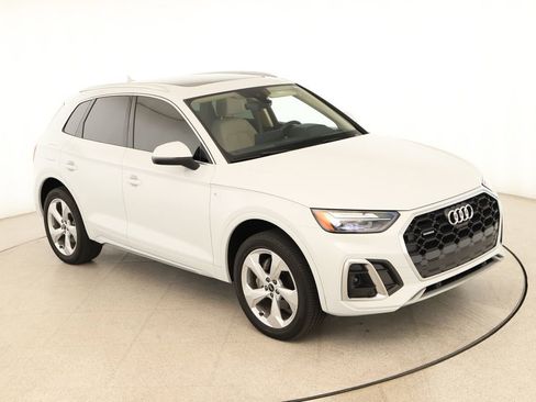 Certified 2023 Audi Q5 2.0T Premium Plus w/ Premium Plus Package AWD/4WD image 42