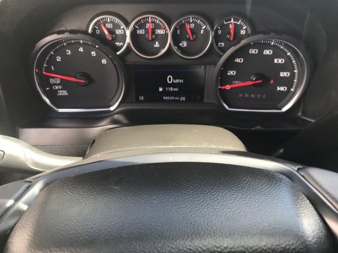 Used 2022 Chevrolet Silverado 1500 RST image 12