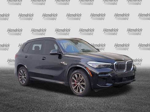 Used 2022 BMW X5 xDrive45e w/ M Sport Package AWD/4WD image 2