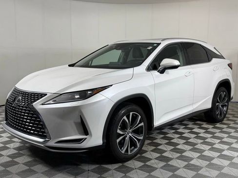 Used 2022 Lexus RX 350 FWD w/ Premium Package image 2
