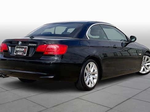 Used 2013 BMW 328i Convertible image 12
