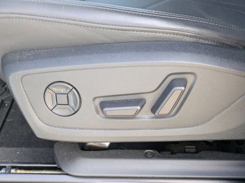 Used 2022 Audi Q3 2.0T Premium Plus image 23