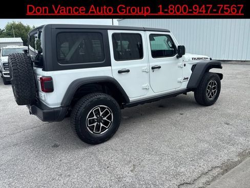 Used 2024 Jeep Wrangler Unlimited Rubicon AWD/4WD image 6