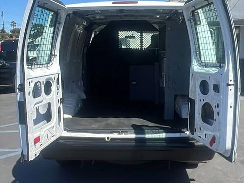 Used 2013 Ford E-150 and Econoline 150 image 7