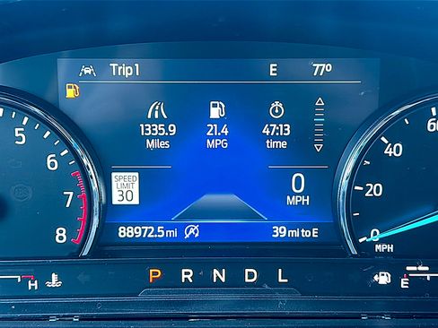 Used 2021 Ford Explorer XLT w/ Equipment Group 202A image 27