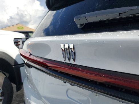 New 2026 Buick Enclave Sport Touring w/ Power Package image 7