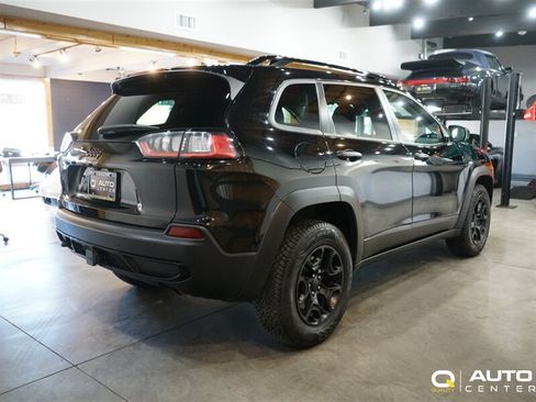 Used 2022 Jeep Cherokee Sport AWD/4WD image 5