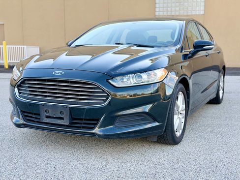 Used 2014 Ford Fusion SE image 7