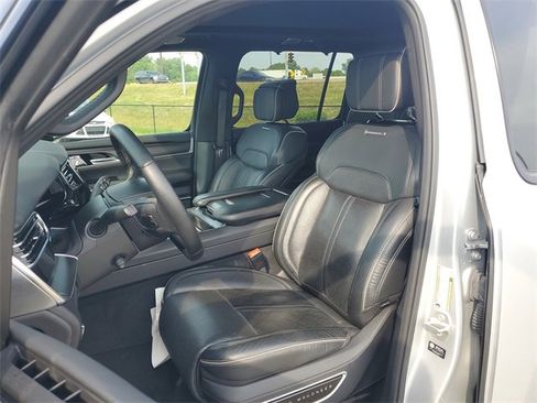 Used 2024 Jeep Grand Wagoneer L Series II w/ Quick Order Packagew 28T image 21