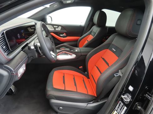 New 2026 Mercedes-Benz GLE 53 AMG 4MATIC Coupe image 19