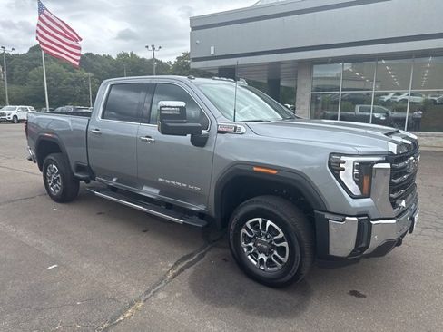 New 2025 GMC Sierra 2500 SLT w/ SLT Premium Package image 8
