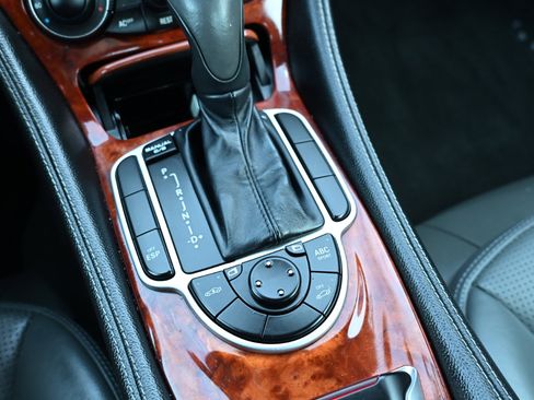 Used 2005 Mercedes-Benz SL 55 AMG image 35