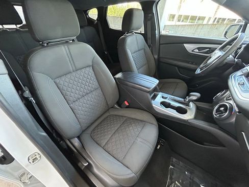Used 2021 Chevrolet Blazer LT image 22