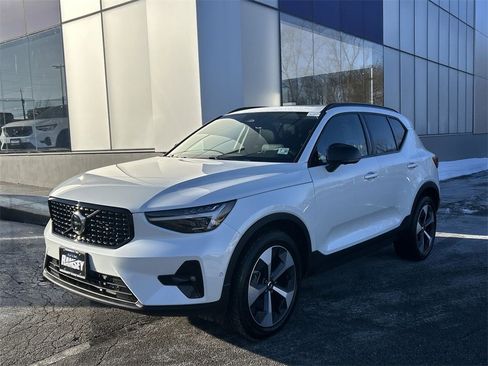 New 2026 Volvo XC40 B5 Plus w/ Protection Package Premier image 1