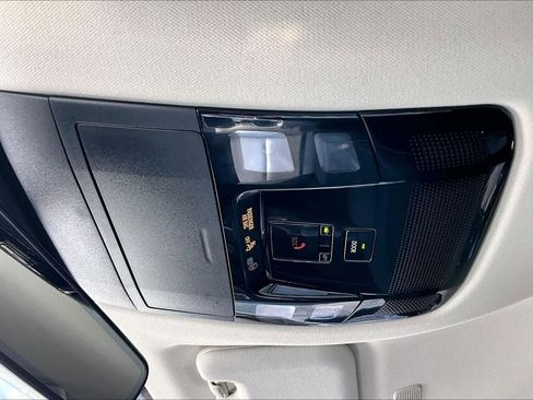 Used 2024 Lexus NX 250 FWD w/ Towing Package (2000 Lbs) image 32