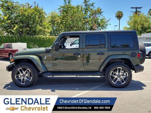 Used 2024 Jeep Wrangler Unlimited AWD/4WD image 14