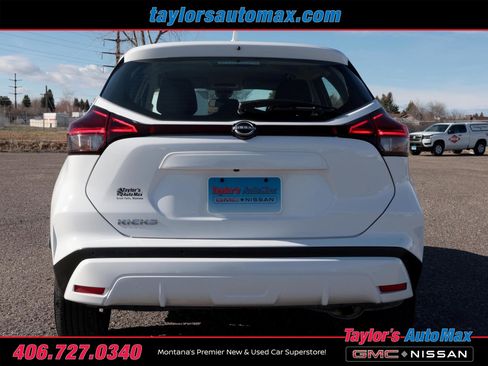 Used 2023 Nissan Kicks S image 37
