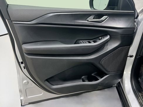 New 2025 Jeep Grand Cherokee Laredo image 15