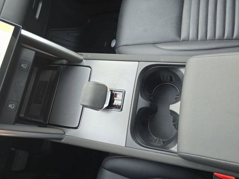 Certified 2025 Land Rover Discovery Sport S AWD/4WD image 28