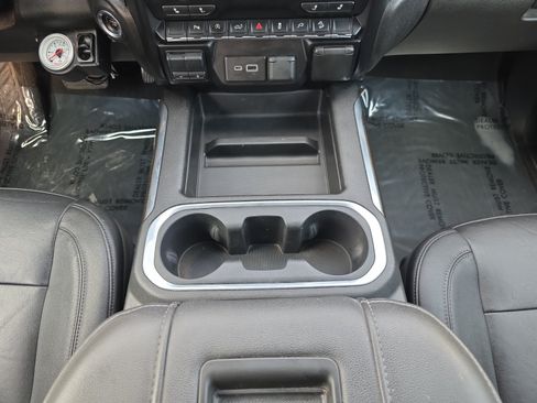 Used 2021 Chevrolet Silverado 1500 LT Trail Boss w/ Convenience Package II AWD/4WD image 14