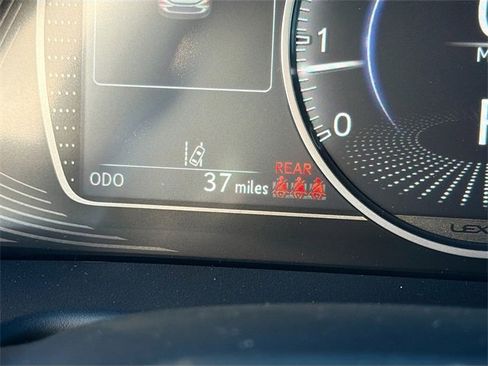 New 2025 Lexus ES 350 Ultra Luxury image 40