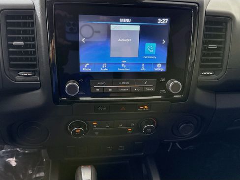 Used 2024 Nissan Frontier S RWD image 18