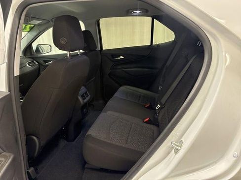 Used 2024 Chevrolet Equinox LT image 6