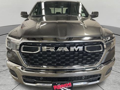 Used 2025 RAM 1500 Big Horn AWD/4WD image 17